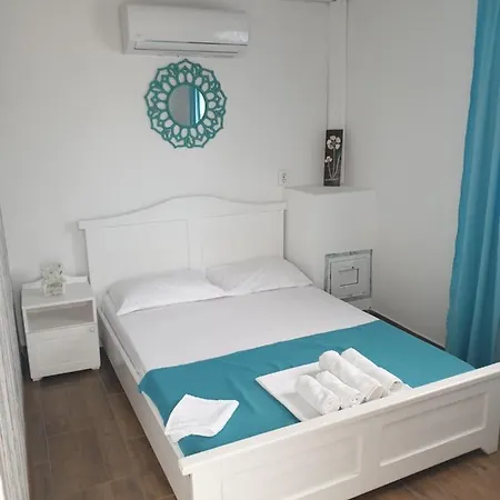 Guest house Casa Kalu 3*