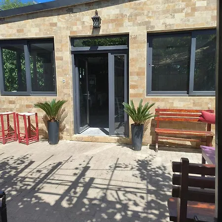 Guest house Casa Kalu
