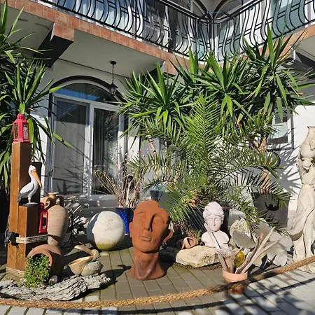 Casa Kalu 3*